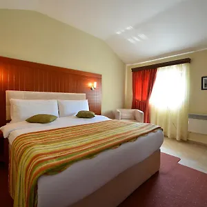 *** Hotel 5 Albanië