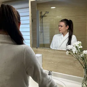 https://victory-home-rooms.warsawhotelspoland.com
